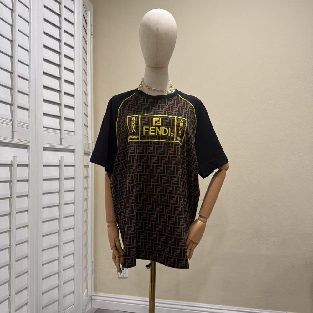 FENDI Pre-Owned LOGO T-SHIRT Men's Ff- Graphic Print T-shirt In Black Size XL